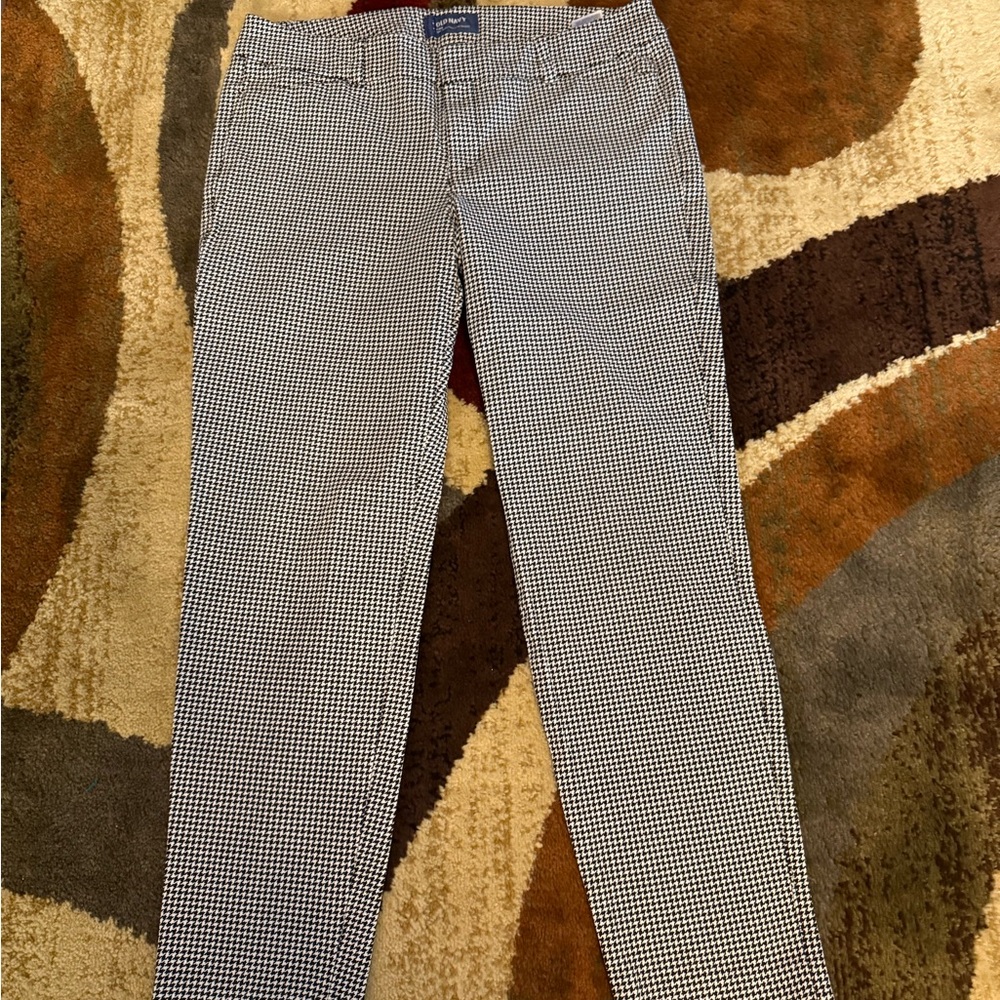 Old Navy Pixie Pants